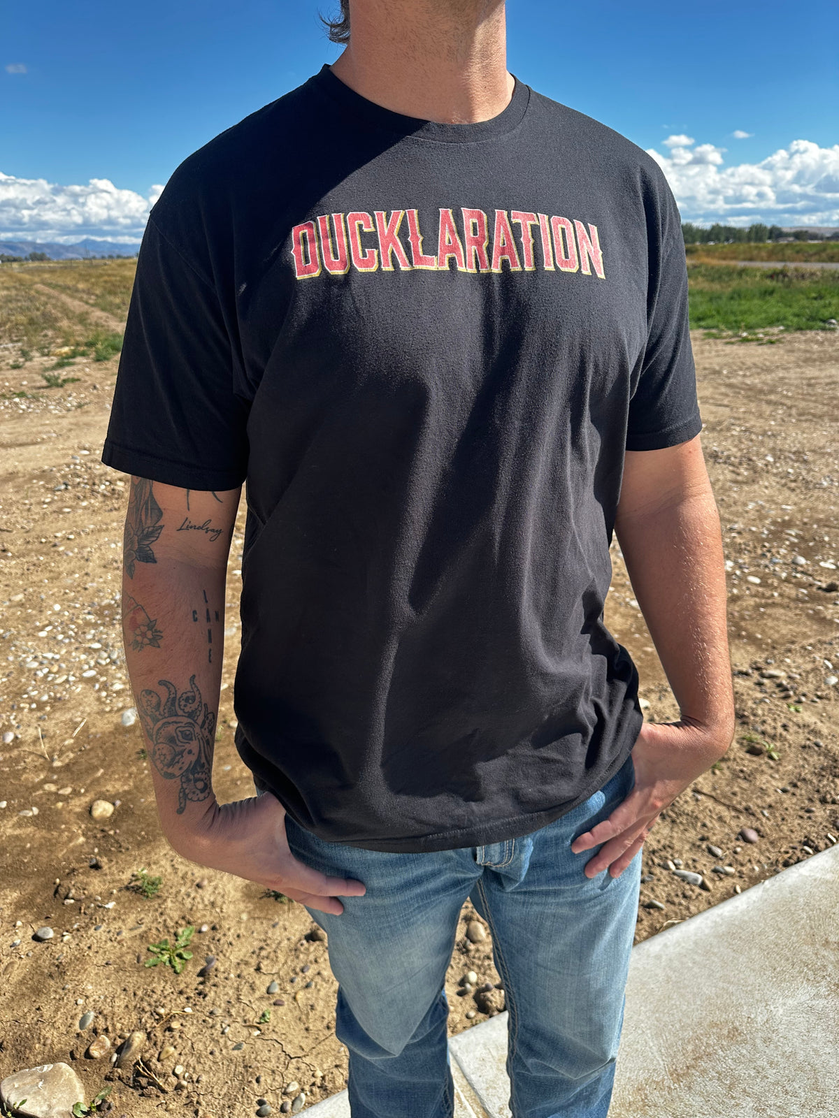 DUCKLARATION OG T-SHIRT